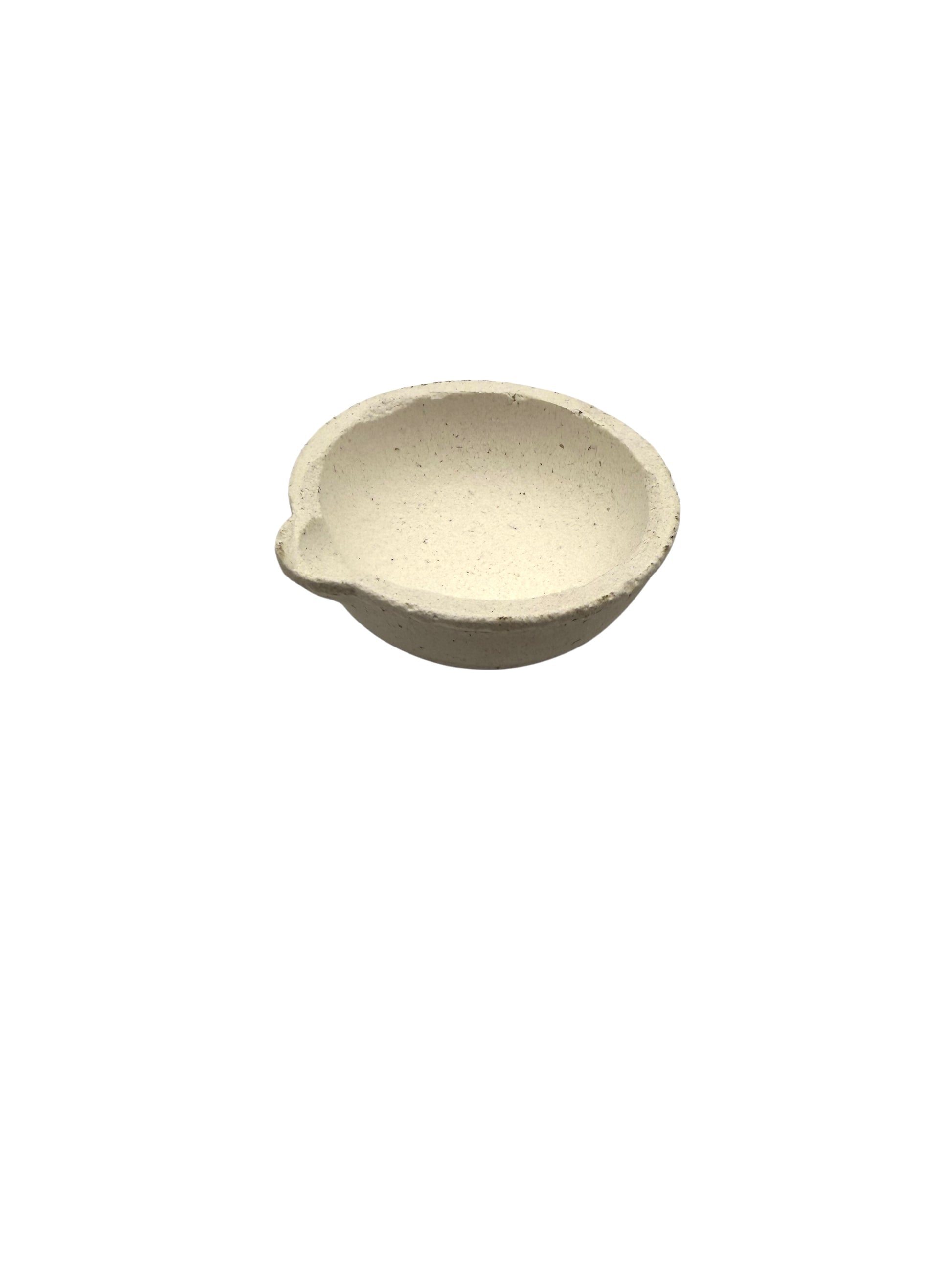 Melting crucible for metal