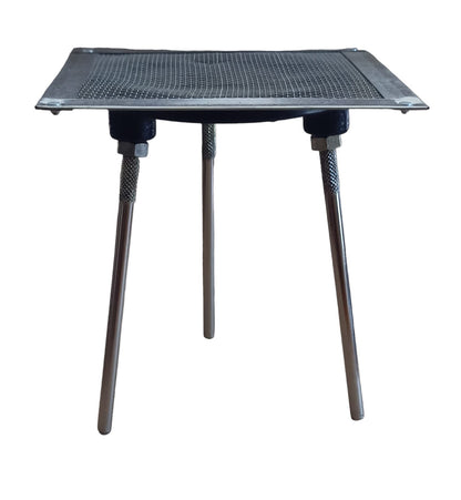 Tripod With Mesh Screen
